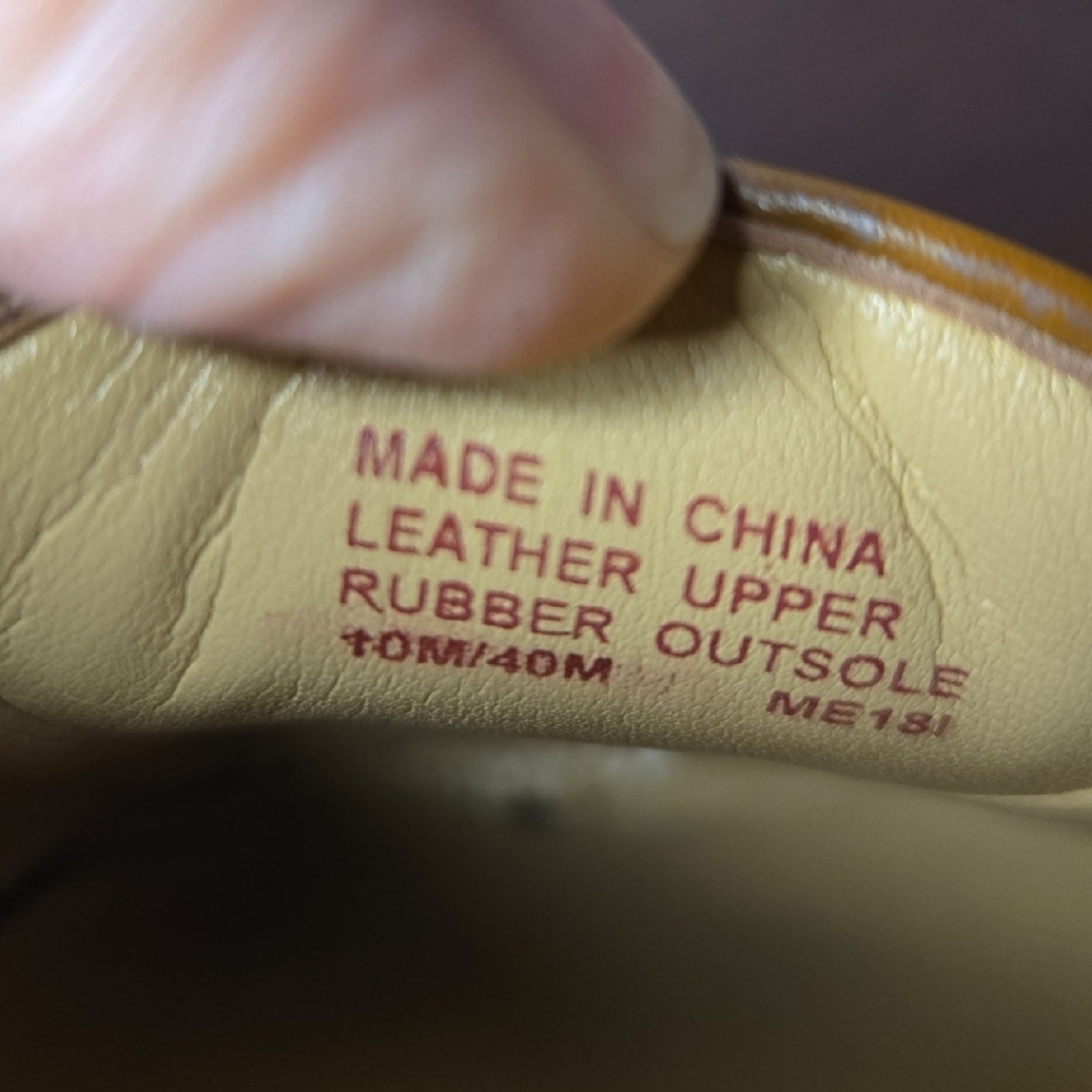 Michael Kors Classic Womens Brown Leather Loafer Flats With Gold Emblem Size 10M - Picture 7 of 7